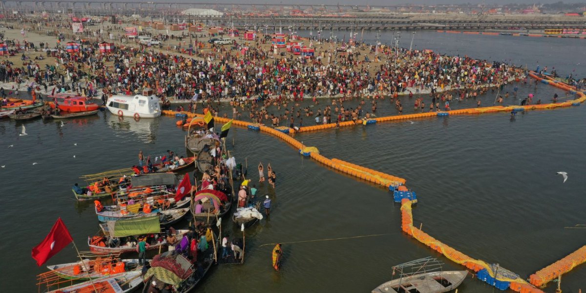 Kumbh Mela &amp; Spiritual UP Tour (Varanasi – Prayagraj – Ayodhya)